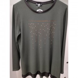 Μπλούζα σε loose γραμμή με λεπτομέρεια δερματίνη