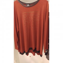 Μπλούζα σε loose γραμμή με λεπτομέρεια δερματίνη